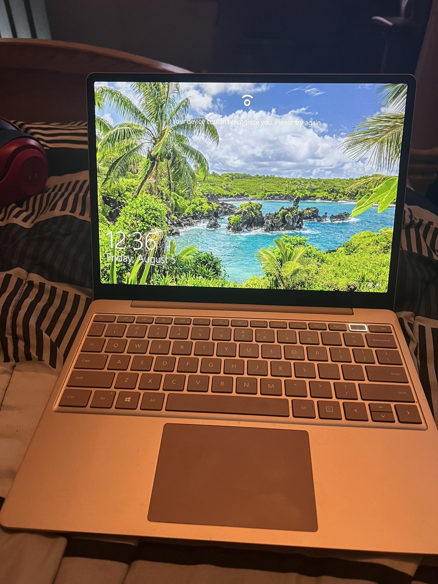 Surface Go Laptop Touch Screen