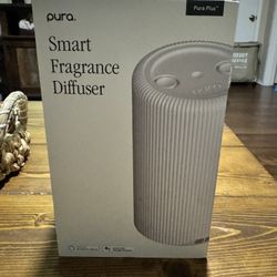  Brand New Pura Smart Fragrance Diffuser