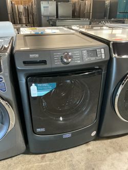 Maytag MHW5630MBK Front Load Washing Machine