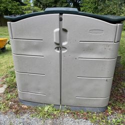 Rubbermade Shed