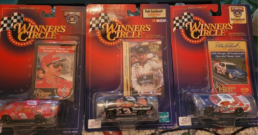 Dale Earnhardt & Dale Earnhardt Jr. Winners Circle Cars /Cards