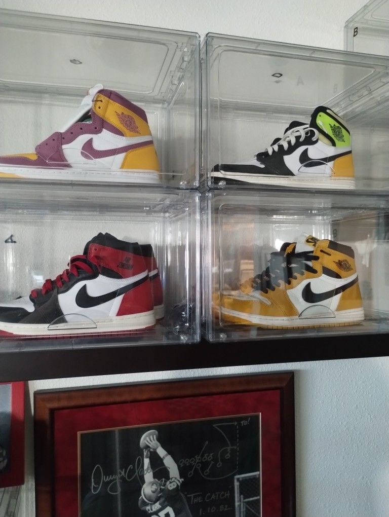 Jordan 1's For Sale.