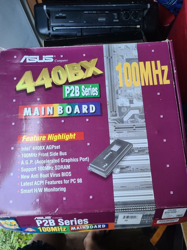 ASUS P2B Slot 1 ISA AGP Motherboard Original Packaging