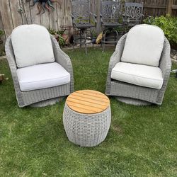 Patio set