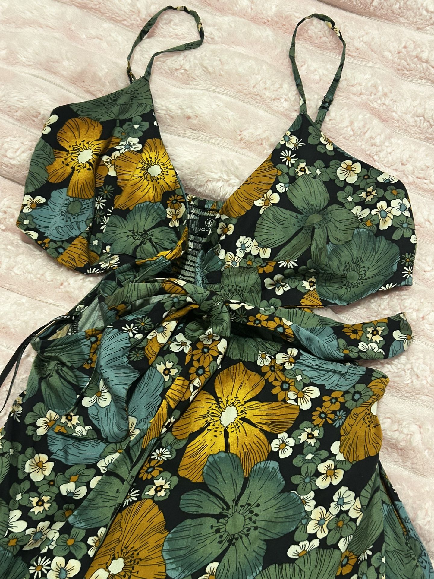 Volcom flower dress
