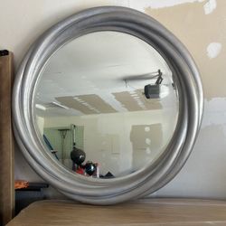 Big Mirror 