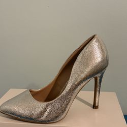 Fashion Heel - size 6.5