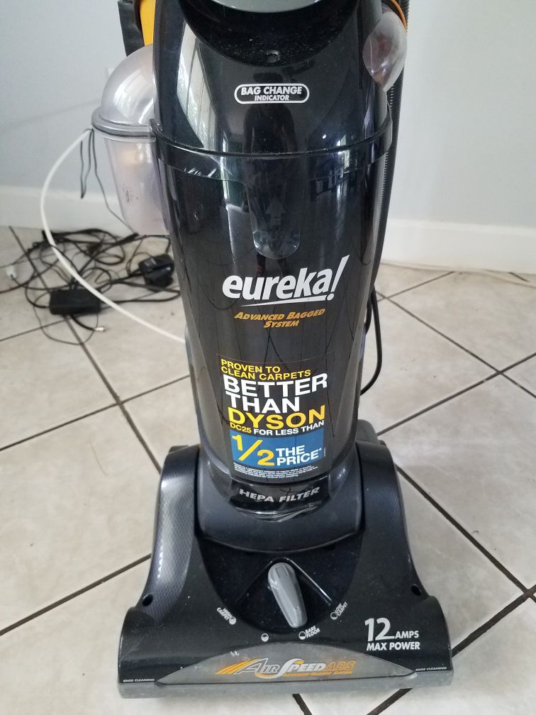 Vacuum cleaner great condition!