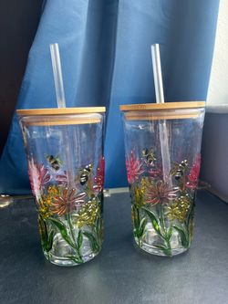 Floral plastic Tumblers with Bamboo Lids and Straws – Set of 2