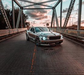 2005 Ford Mustang • Saleen