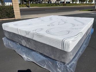 Queen Memory Foam