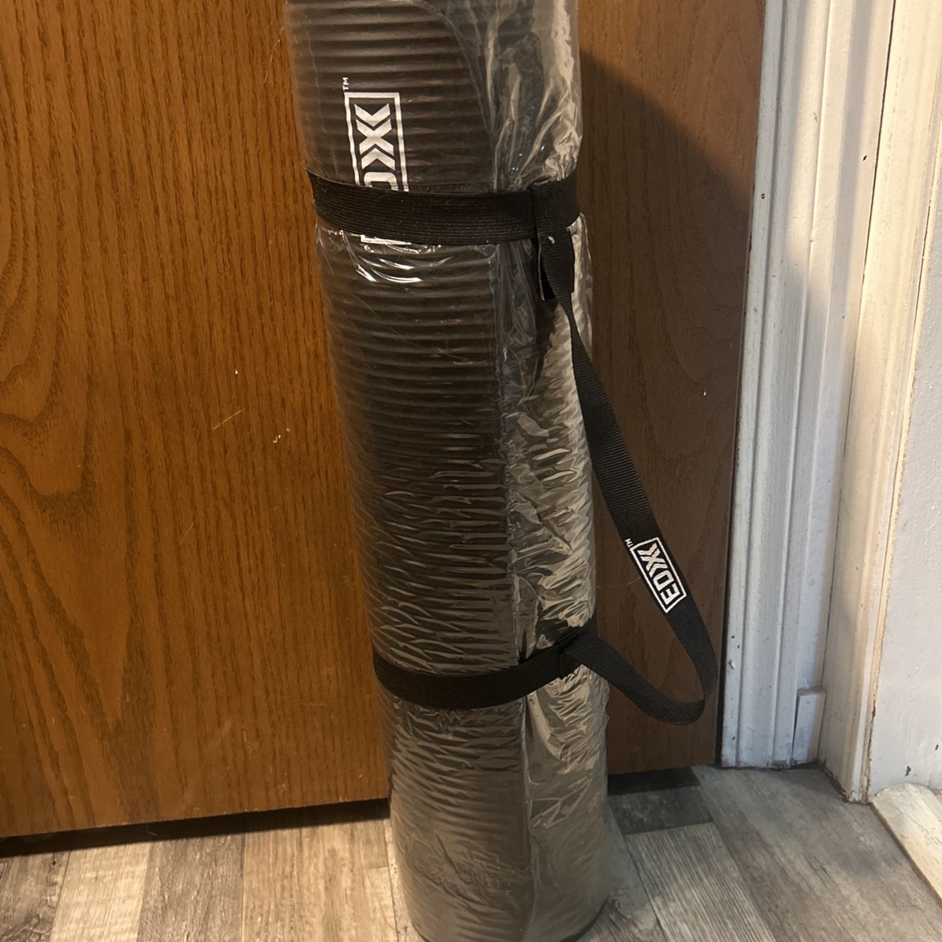 EDX athletic yoga mat