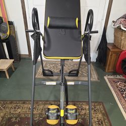 Iron man gravity inversion table
