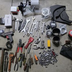 $80 All Tools Ratchets Screw Drivers Pliers Wrenches Car Stuff 