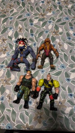 Small soldiers lot