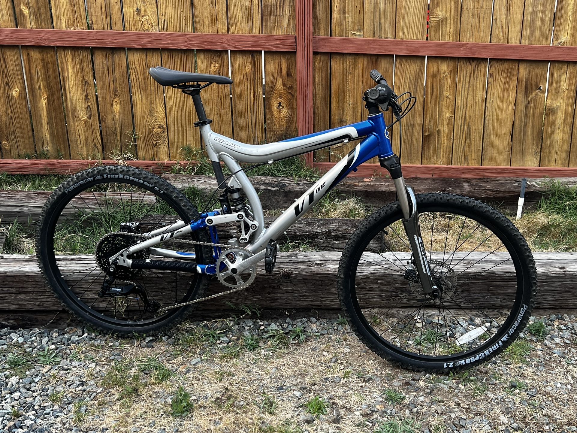 GIANT VT 1 mountain bike 