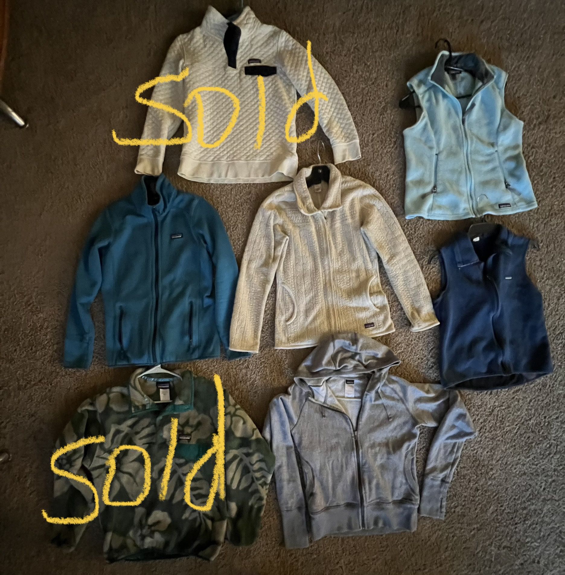 patagonia jackets and vest different sizes and different prices, good conditions payments by zelle or paypal plus shipping