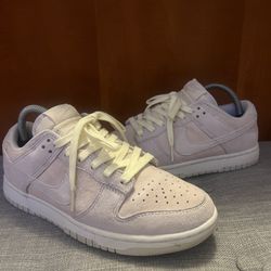 Nike dunks vast grey color size 7