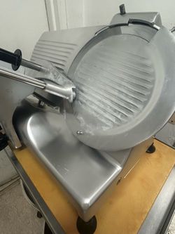 Globe G12 Medium Duty Manual Slicer - 12"