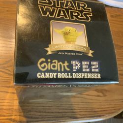 New Star Wars Limited Edition Giant Pez Dispenser 