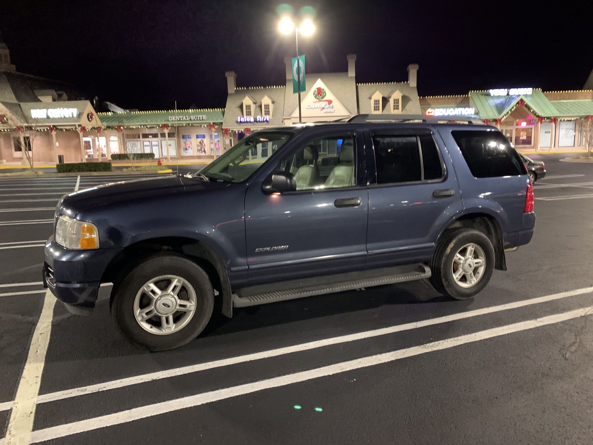 2005 Ford Explorer