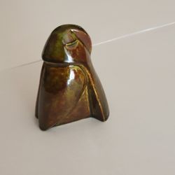 Vintage Brennan Pottery Ceramic Toucan? figurine. Pre-owned, good shape, 
no chips or cracks. Display item. Please see photos for details. It is 
5" t