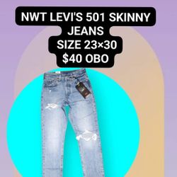 NEW WITH TAGS LEVI'S 501 SKINNY JEANS