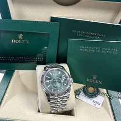 Rolex Sky-Dweller Mint Green Dial -Full Set Reference : 336934 *Unworn*
