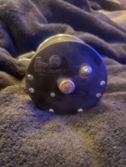 Fishing Reel Vintage Made In The U. S. A