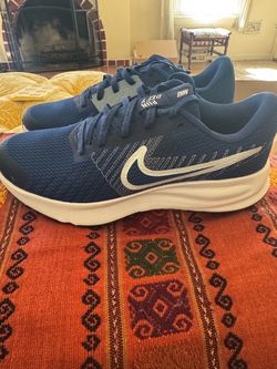 Nike Run Defy Running Sneakers size 7 men