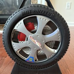 Hotwheels Carrying Case And 58 Cars