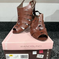 Heel by Bandolino Size 9.5 