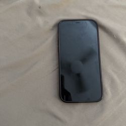 iPhone 12 Gold 
