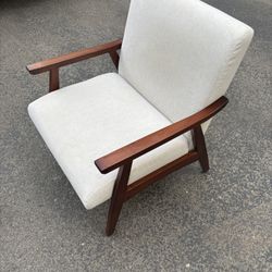 Upholstered Arm Chair 