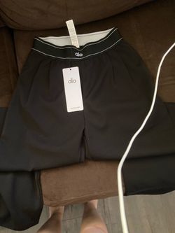 Alo trousers new with tags