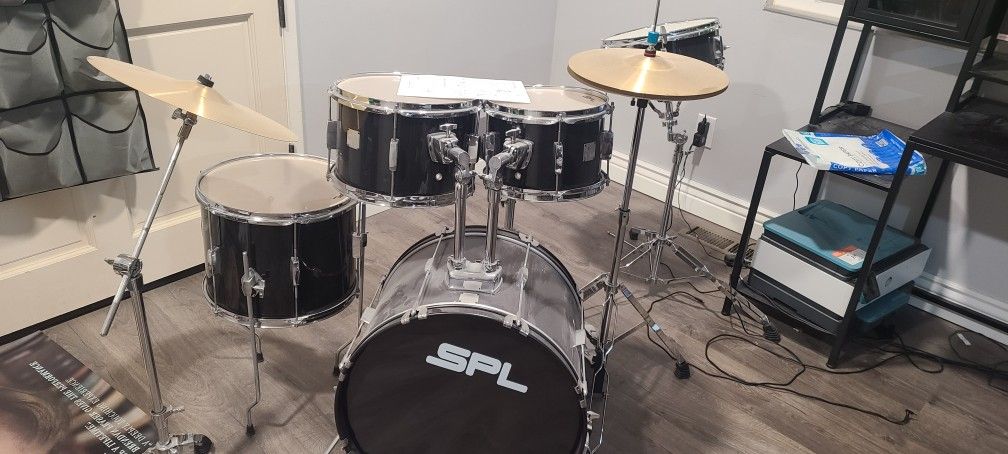 Open Box Sound Percussion Labs UNITY II 5-Piece Complete Drum Set with Hardware, Cymbals and Throne