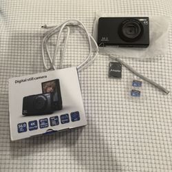 Digital camera 4k Ultra HD Includes 2 MicroSD Cards And Adapter