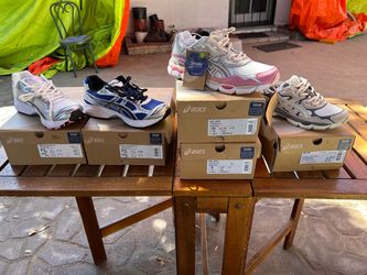 Shoes / Sneakers Bundle –  price is individual