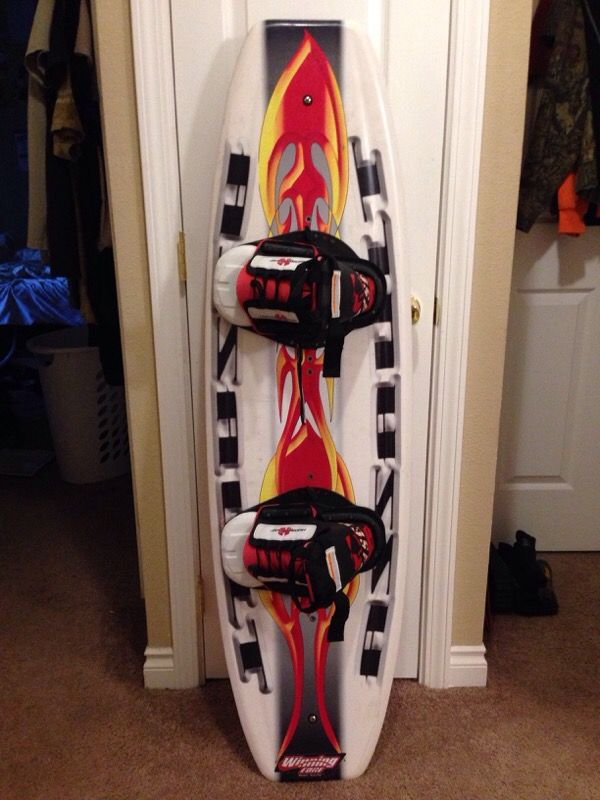 Wakeboard - Winning Edge Water Sports - with bindings - 144 CM
