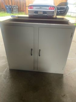 Kitchen Cabinets