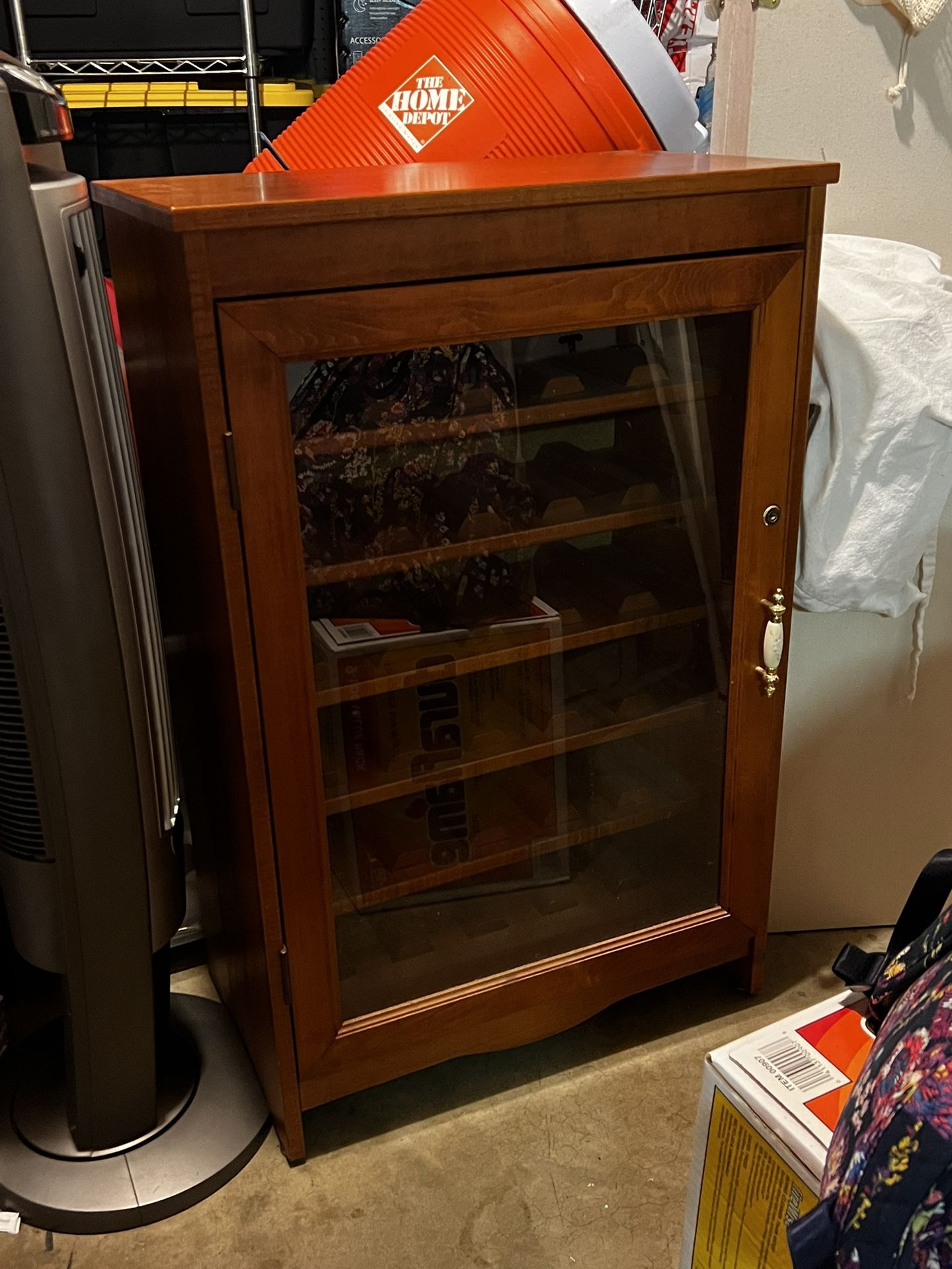 🍷 Solid Wood Wine Cabinet Elegant & Functional Storage