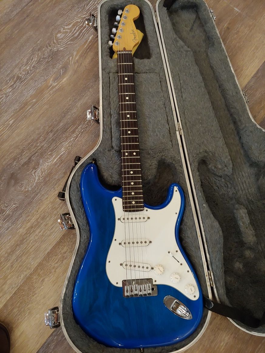 Fender stratocaster plus 1998 USA, with Lindy fralin