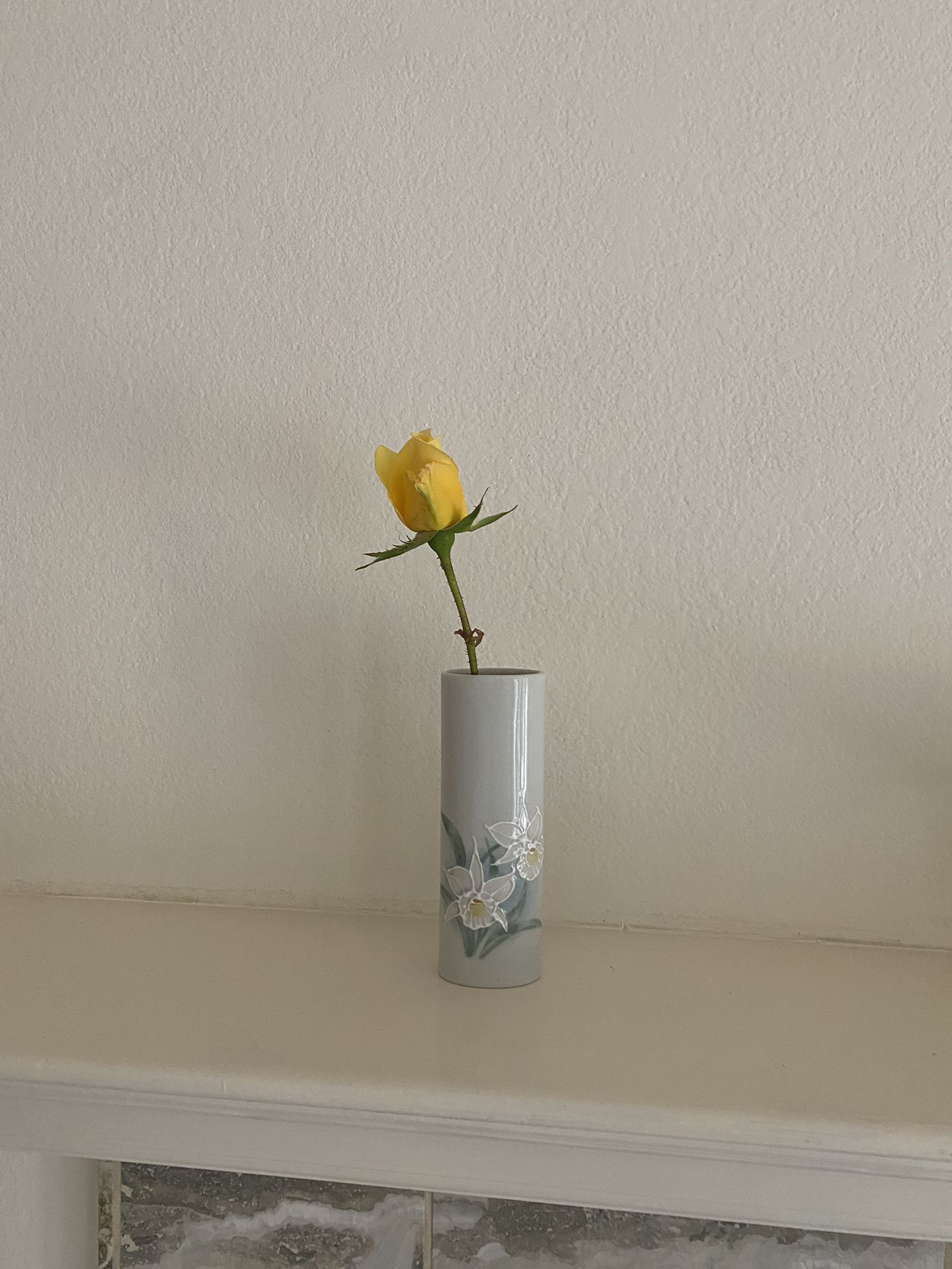 vintage flower vase 🌸