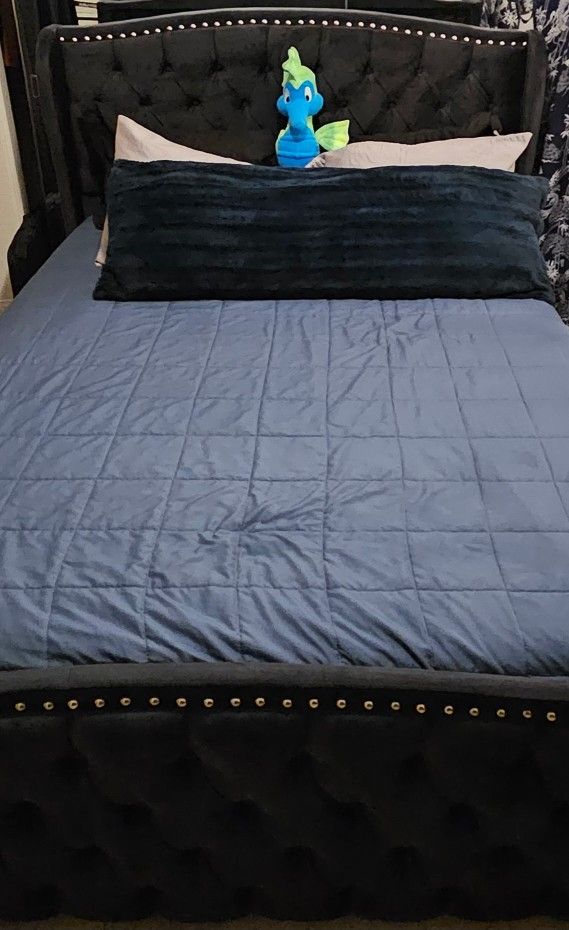 Elegant Navy Blue Upholstered Bed With Mattress, Queen. Excellent Condition