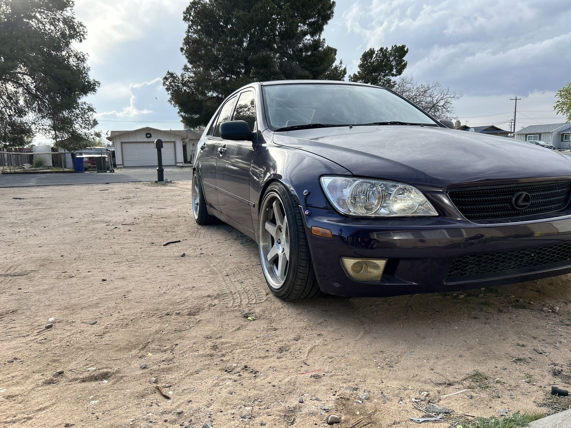 2001 Lexus IS