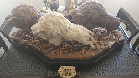 3 Buffalo statue Porcelain
