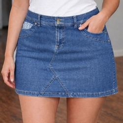 EXCELLENT WOMENS SONOMA FIVE POCKET DISTRESSED DENIM SKORT