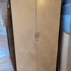 Quality Wood Storage Cabinet With Adjustable Shelves 