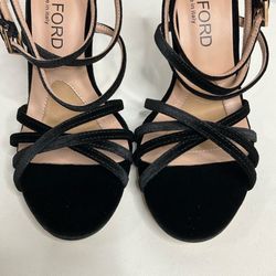 Tom Ford Strap Velvet Heels