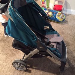 Bravo stroller y Porta bebe 